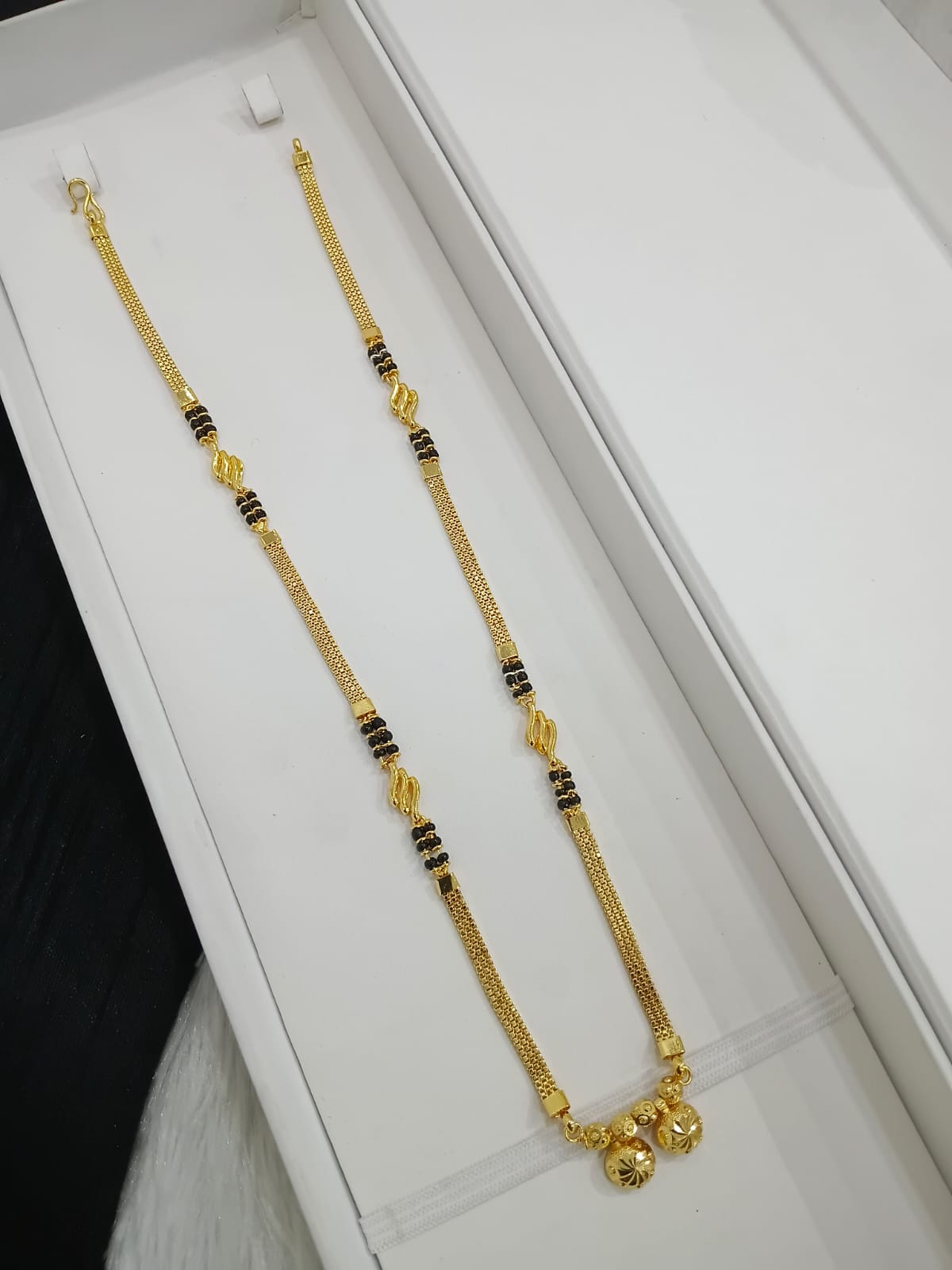1 GM Short Mangalsutra – 20 inch